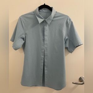 Lululemon Men’s Airing Easy Short Sleeve Shirt